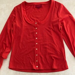 Jennifer Lopez long sleeve top